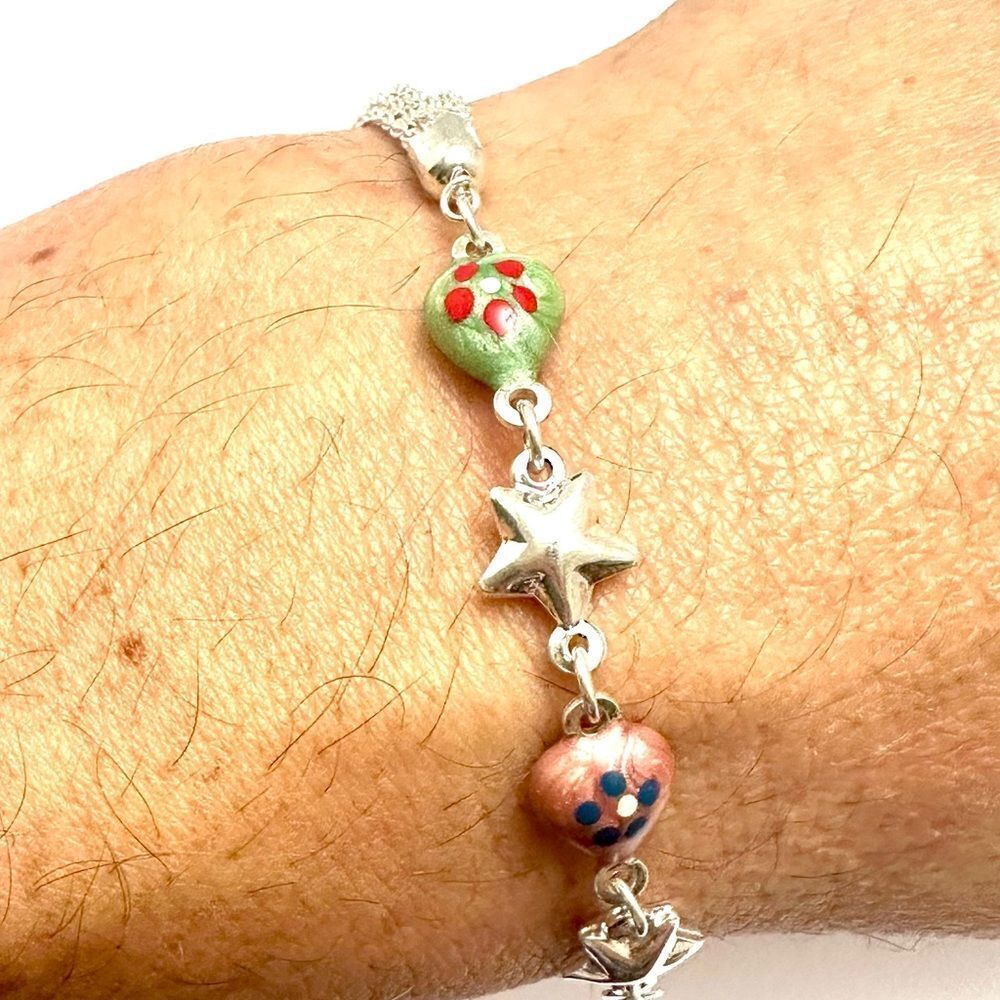 Cute Heart Shaped Enamel Over Startling Silver 925 Hearts Bracelet 7 Inch VTG